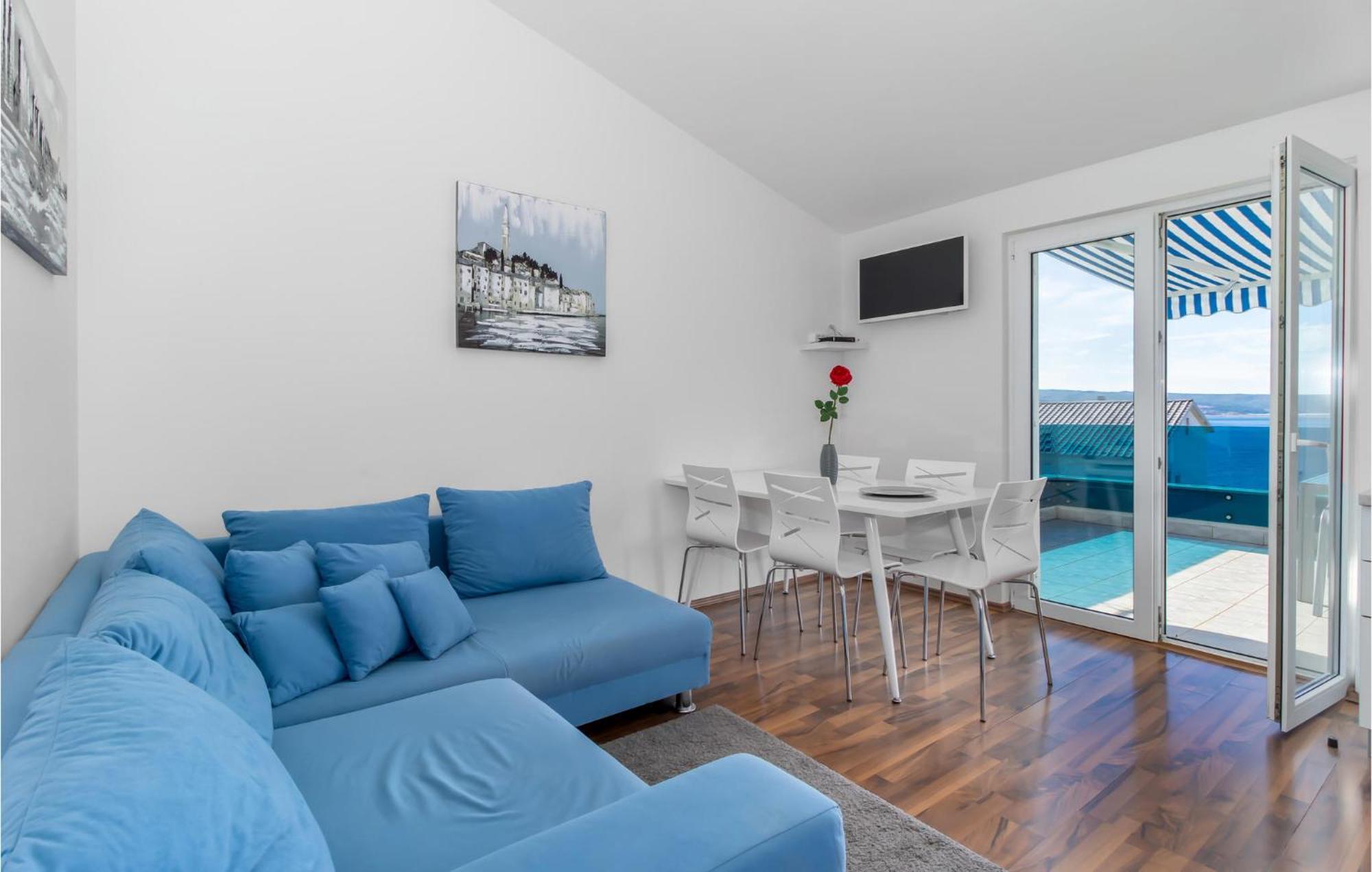 Stunning Apartment In Dramalj With House Sea View Exteriér fotografie